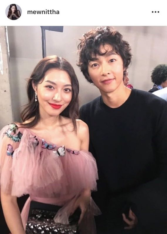 มิว นิษฐา Song Joong Ki EXO Zhang Yi Xing มิว นิษฐา Song Joong Ki EXO Zhang Yi Xing