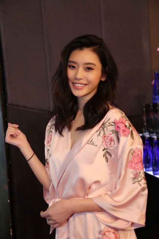 ผู้หญิง สวยที่สุด อาเชีย ผู้หญิง สวยที่สุด อาเชีย
