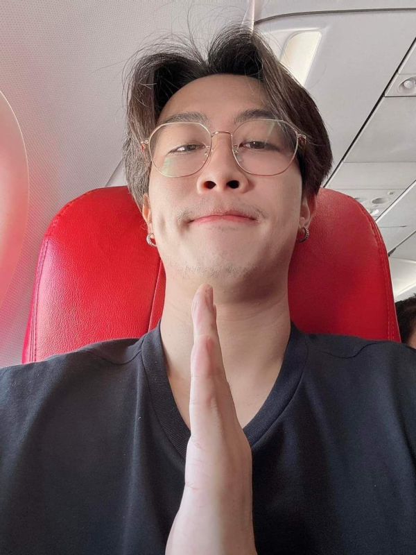 นุ๊ก ธนดล