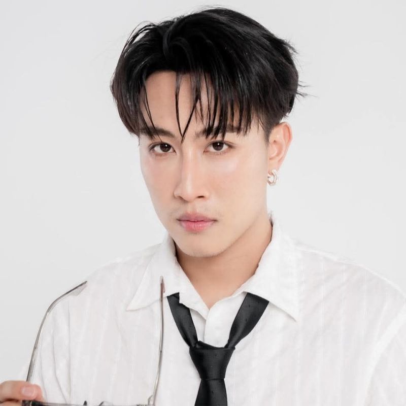 นุ๊ก ธนดล