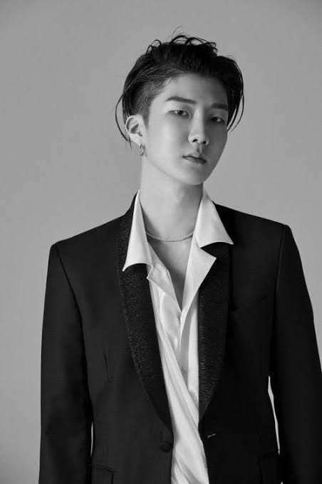 อีซึงฮุน WINNER เข้ากรม ปลดประจำการ
