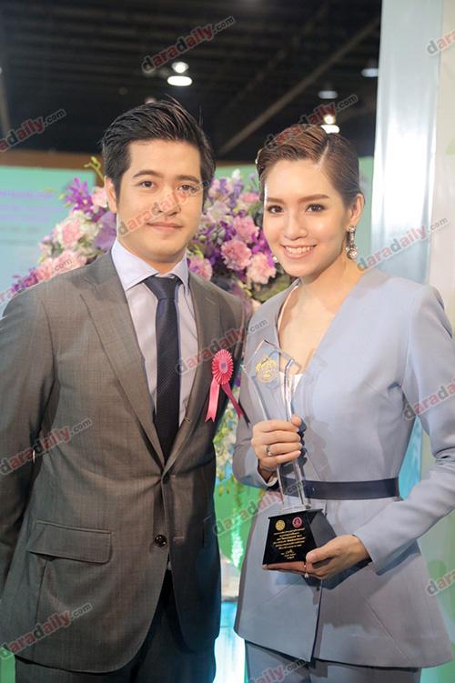 ละครดีเด่น บันเทิง ดารา นักแสดง รางวัลสื่อ รางวัลส่งเสริมสถาบันครอบครัว #วัยแสบสาแหรกขาด