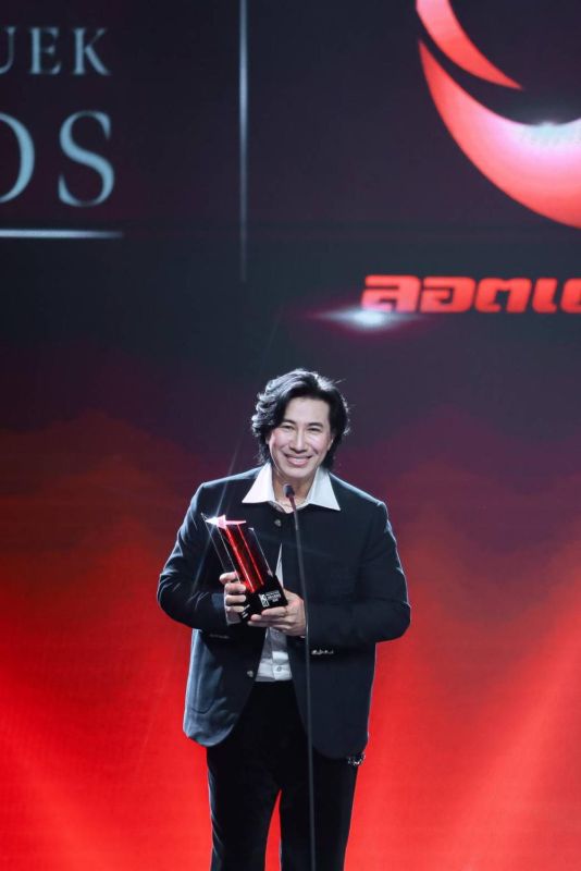 ปังยกปี ช่อง 3 กวาดเรียบ 15 เวทีใหญ่ ปังยกปี ช่อง 3 กวาดเรียบ 15 เวทีใหญ่