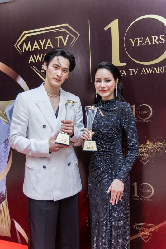 ปังยกปี ช่อง 3 กวาดเรียบ 15 เวทีใหญ่ ปังยกปี ช่อง 3 กวาดเรียบ 15 เวทีใหญ่