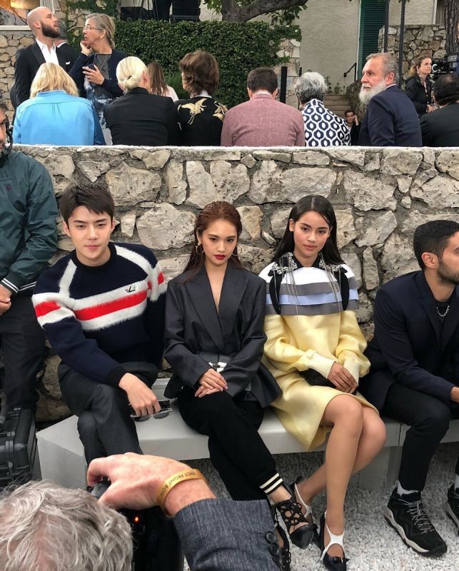 ญาญ่า อุรัสยา เซฮุน ร่วมงาน Louis Vuitton ประเทศฝรั่งเศส