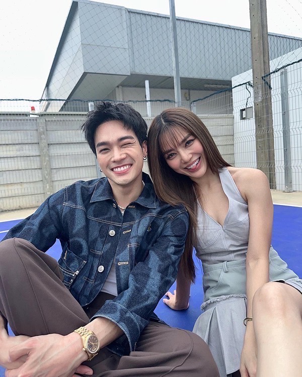 โอบ นิธิ โอบ นิธิ