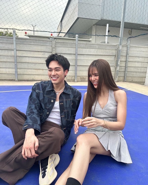 โอบ นิธิ โอบ นิธิ