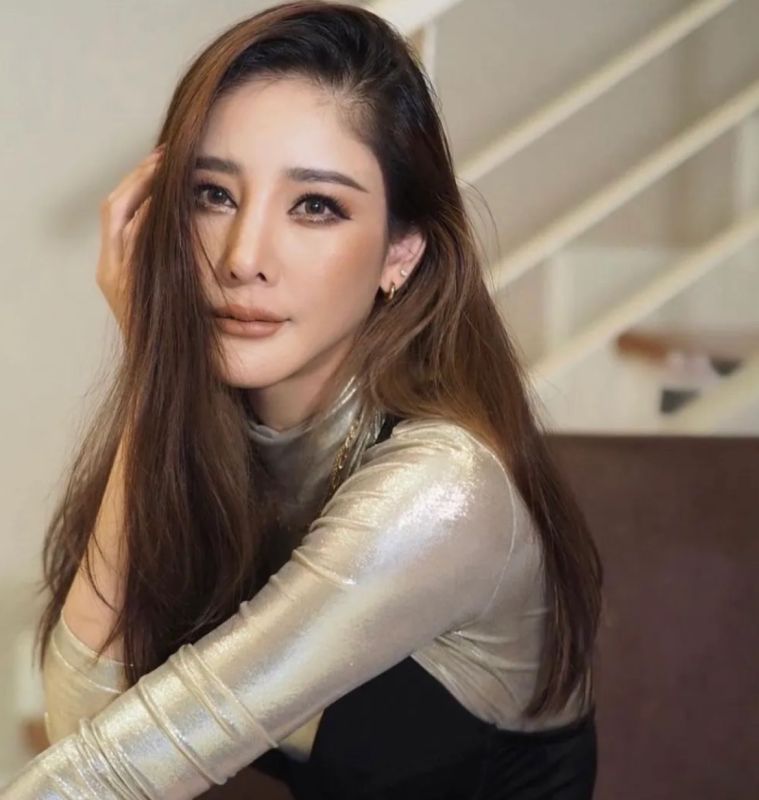 แตงโม นิดา