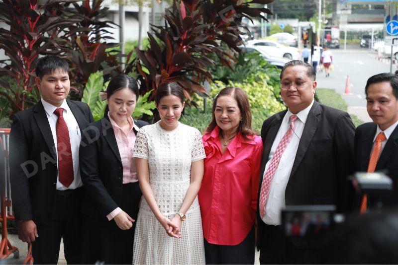 ดีเจแมน-ใบเตย”