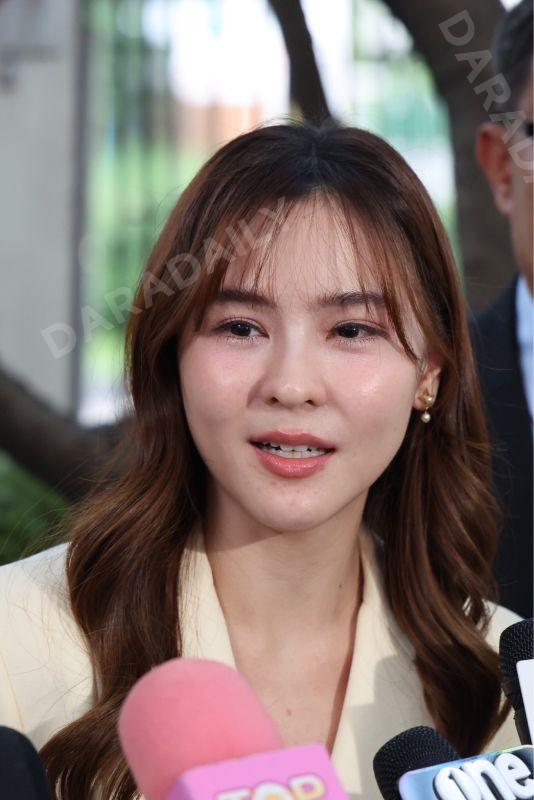 ออม สุชาร์