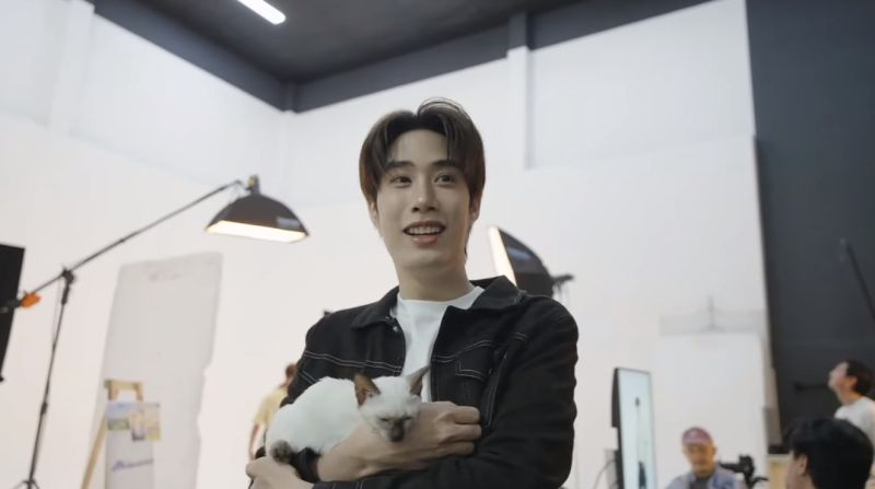 เติ้ล  เฟิร์สวัน