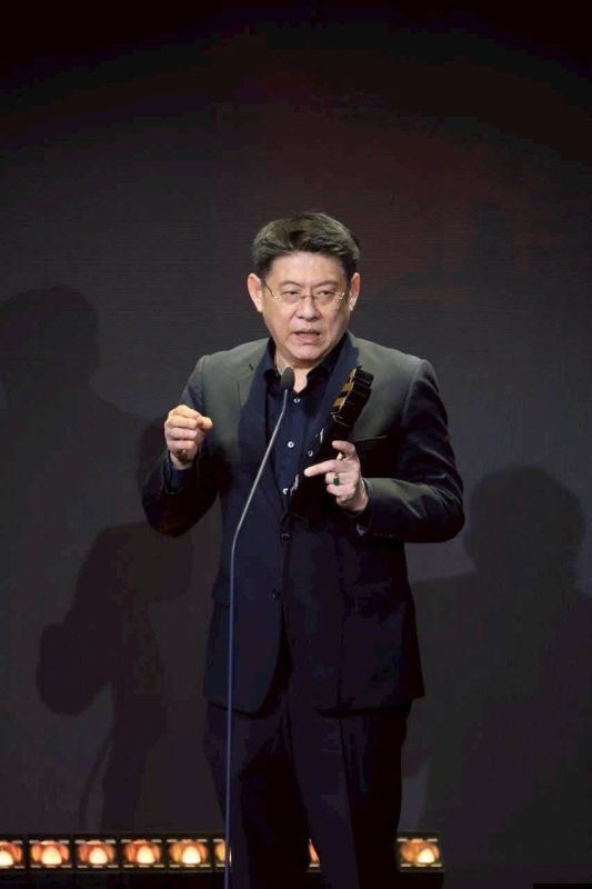 สรยุทธ สุทัศนะจินดา