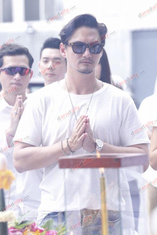 อนันดา เอเวอริงแฮม งานแสดง เบื้องหลัง