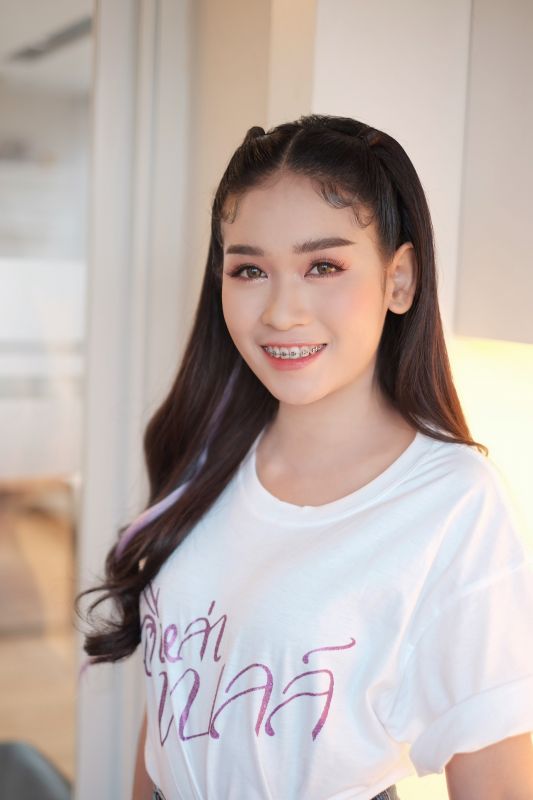 เบลล์ นิภาดา กล่องของขวัญ เพลง นักร้องลูกทุ่ง 
