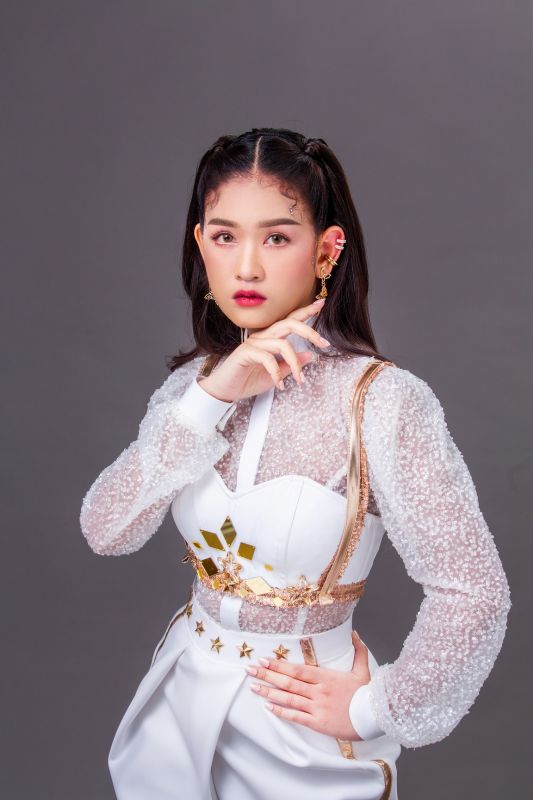 เบลล์ นิภาดา กล่องของขวัญ เพลง นักร้องลูกทุ่ง 