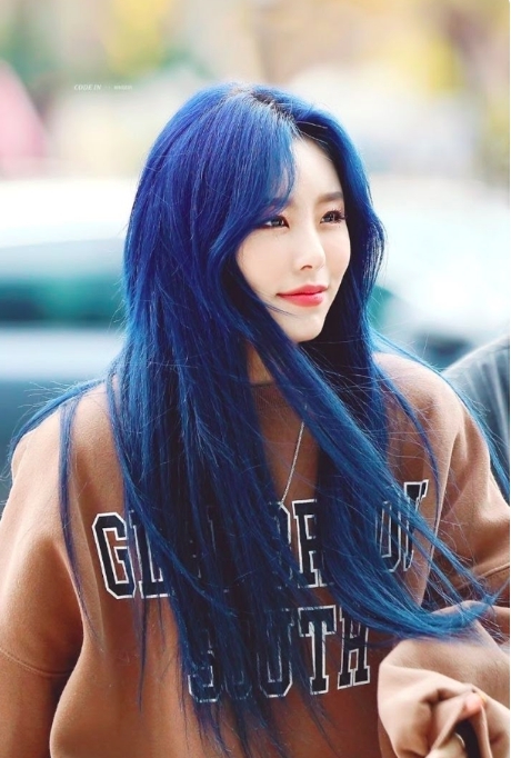 ไอดอล เกาหลี K-pop สีผม สีน้ำเงิน
