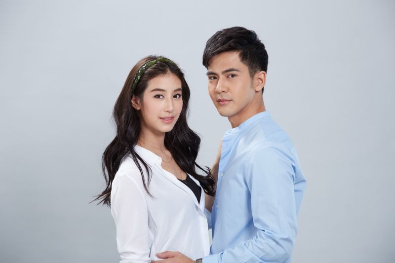 ฟ้าฝากรัก คู่แข่ง เรตติ้ง ตอนจบ