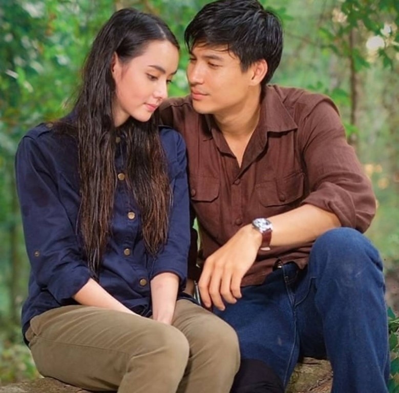 7 สี รีรัน ละคร มธุรสโลกันตร์ ไมค์ มุกดา