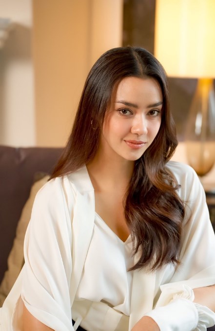 เชอรี่ อาเล็ก เชอรี่ อาเล็ก