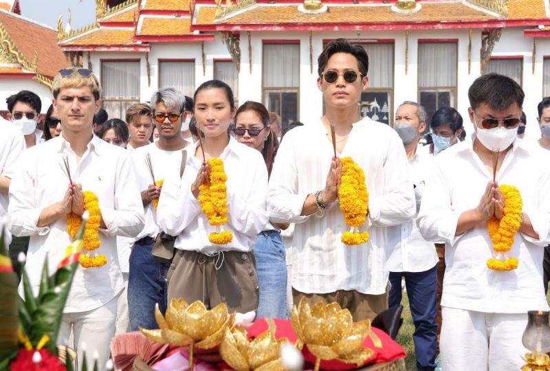 คุณบอย ตู่ ภพธร คุณบอย ตู่ ภพธร