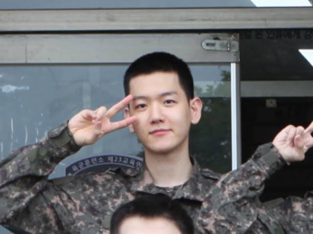 แบคฮยอน EXO ออกจากกรม