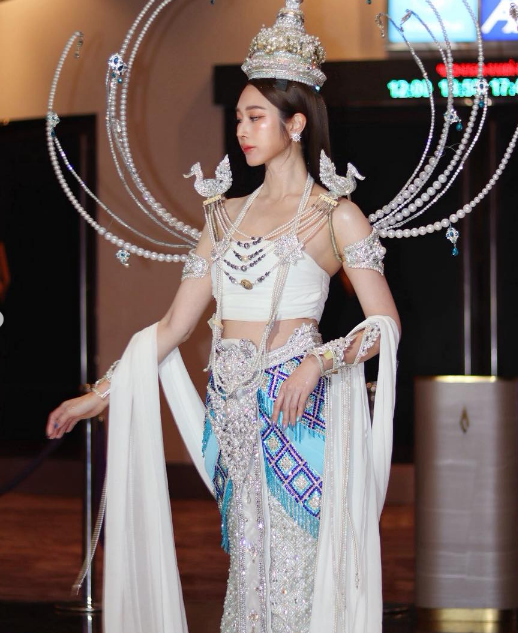 ฐิสา วริฏฐิสา ฐิสา วริฏฐิสา