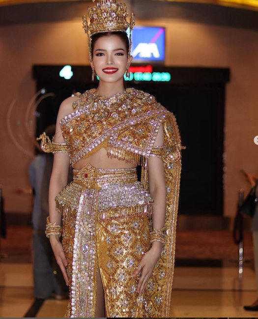 ฟ้าใส ปวีณสุดา ฟ้าใส ปวีณสุดา