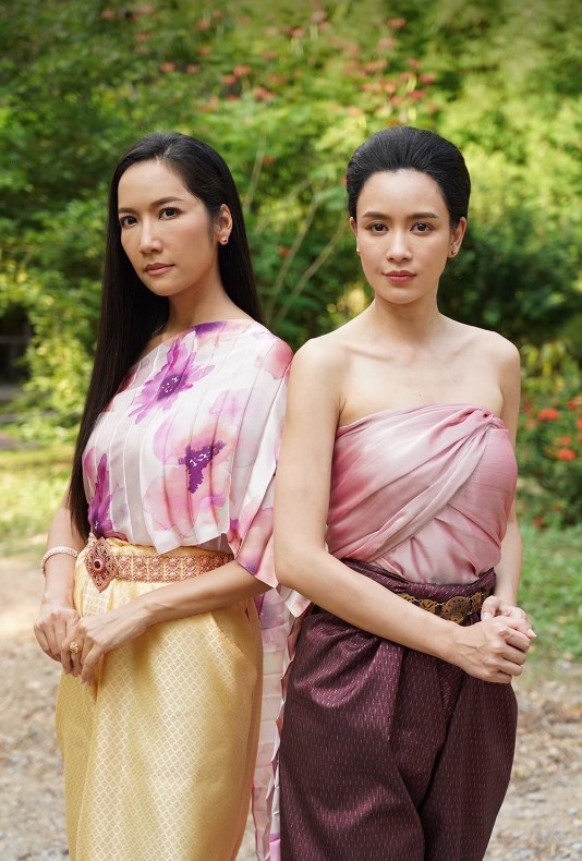 เลือดกากี เลือดกากี