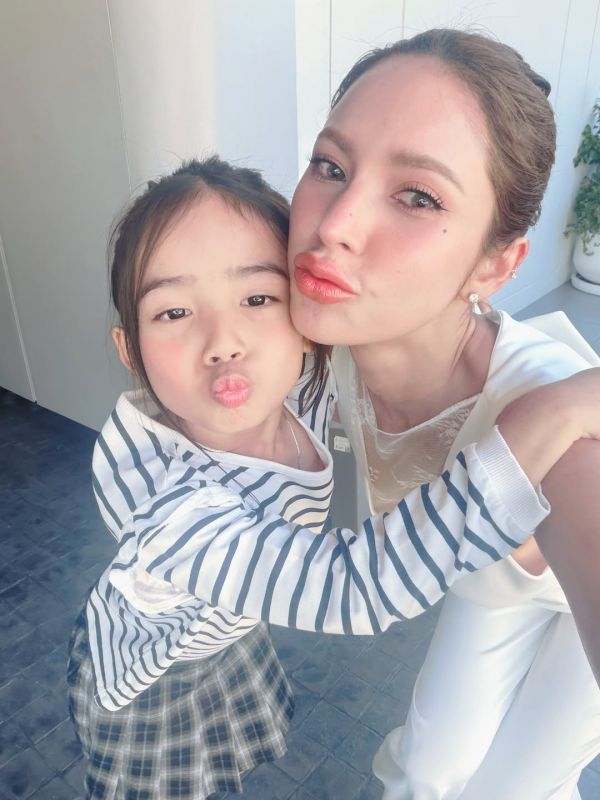 น้องดิสนีย์  อุ้ม ลักขณา
