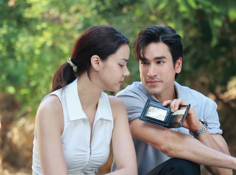 ณเดชน์ เจมส์ มาร์ อแมนด้า