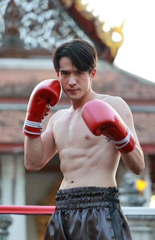 ณเดชน์ เจมส์ มาร์ อแมนด้า