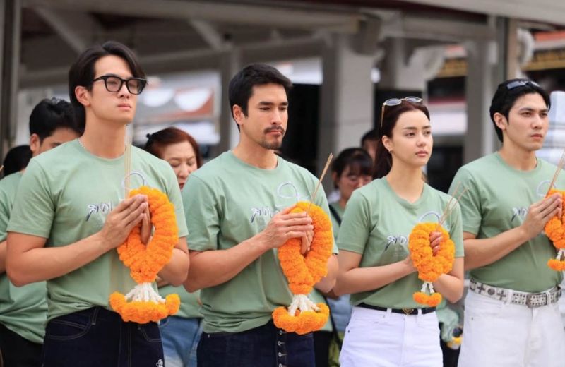 ณเดชน์ อแมนด้า เจมส์ มาร์