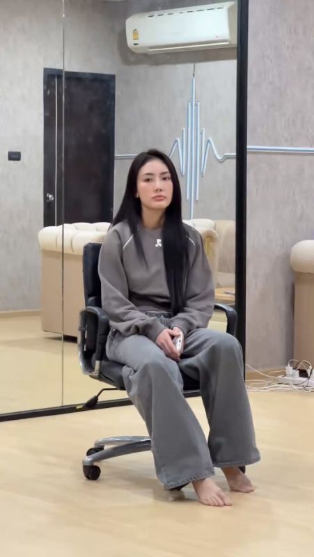 อุ้ม มีนา จินนี่ เอ็มม่า
