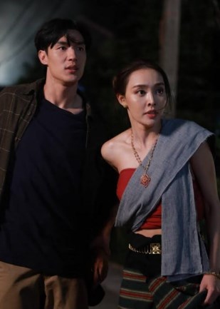 อุ้ม น้ำตาล