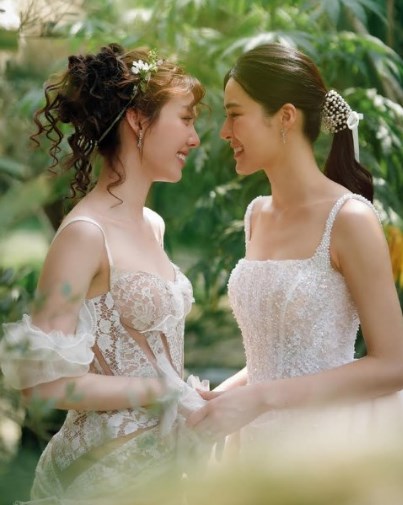 หลิง ออม หลิง ออม