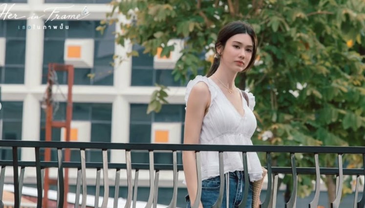 ต่อ ลีน่า