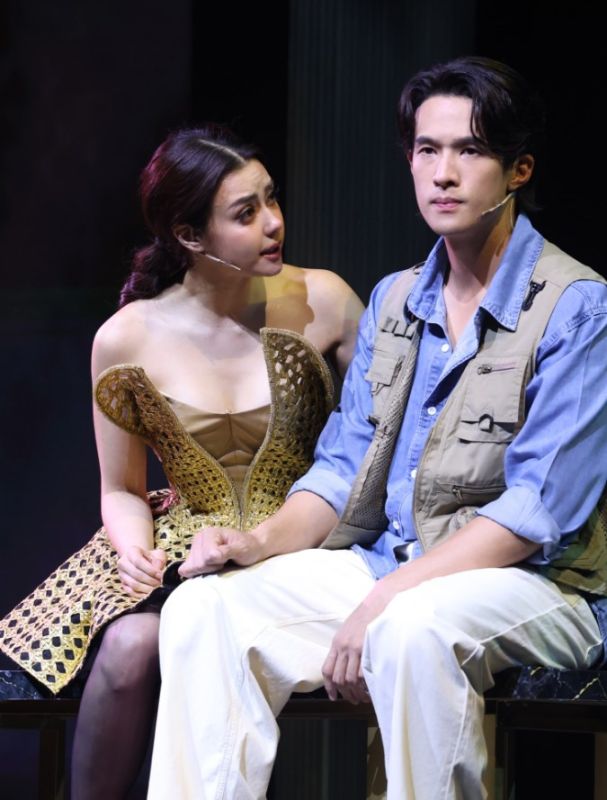 อแมนด้า เจมส์ มาร์ อแมนด้า เจมส์ มาร์