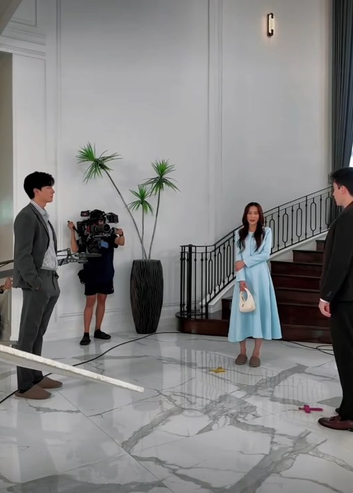 กรีน หลุยส์ เฮส ก็อต กรีน หลุยส์ เฮส ก็อต