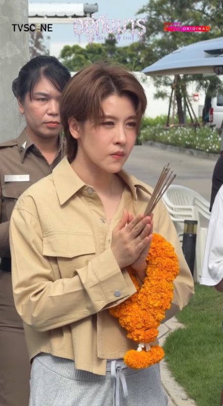 ปิ่น ทีวีซีน