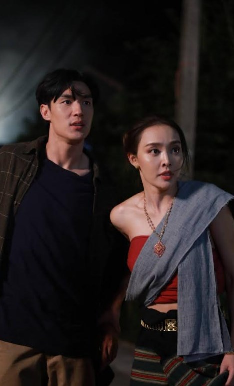 น้ำตาล อุ้ม
