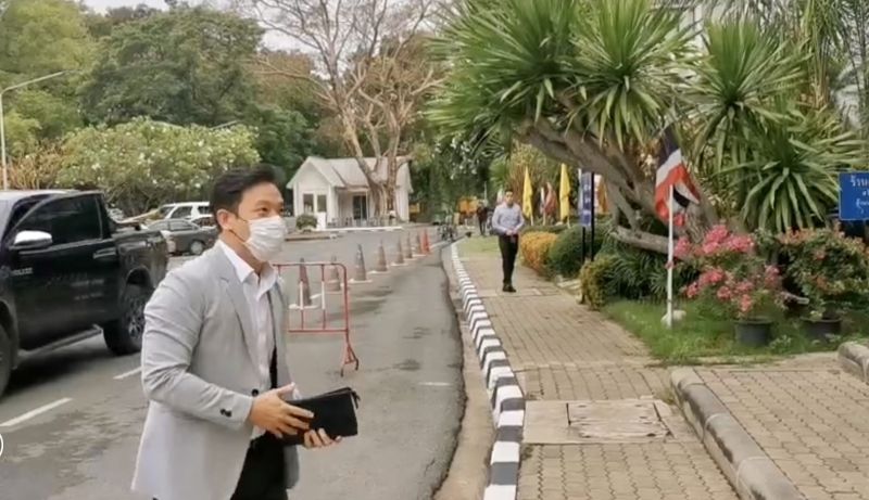 โรเบิร์ต 