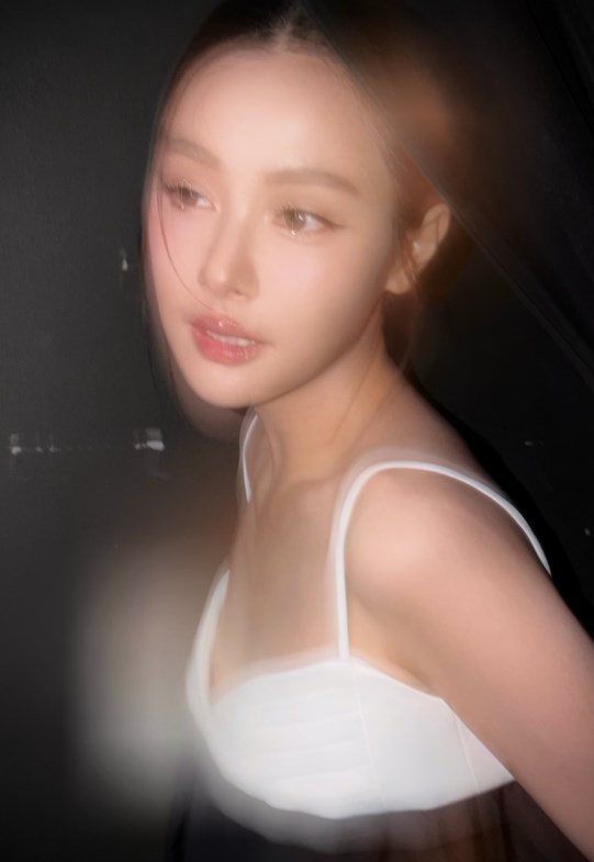 อุ้ม อิษยา อุ้ม อิษยา