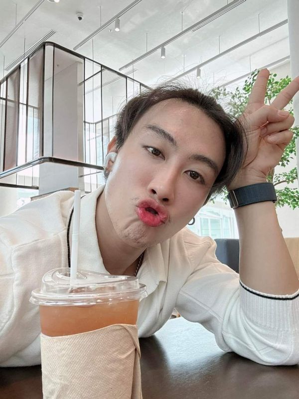 นุ๊ก ธนดล