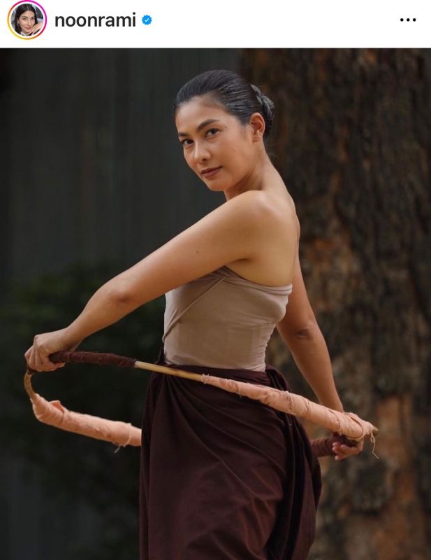 นุ่น รมิดา หลุยส์ สก๊อต