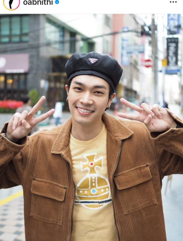 โอบ นิธิ 