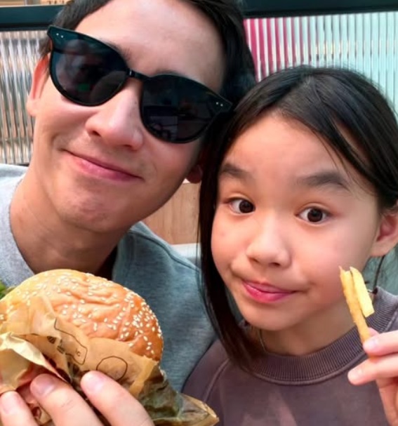 ทิม พิธา น้องพิพิม