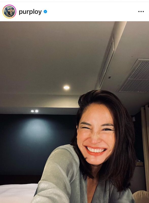 พลอย พลอยพรรณ