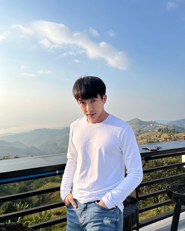 เต๋า ภูศิลป์ แป้งร่ำ ศิวนารี อิสร์ อิสรพงศ์ มิ้วส์ อรภัสญาน์ นักร้องลูกทุ่ง 
