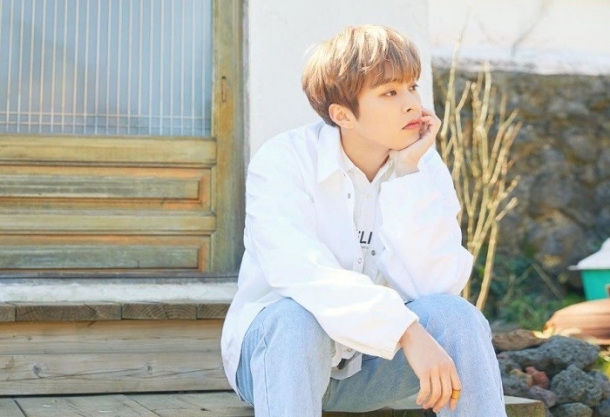 Xiumin เป็นทหาร เข้ากรม Xiumin เป็นทหาร เข้ากรม