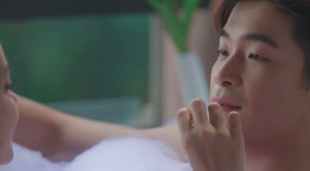 ลมเล่นไฟ เชอรี่ อาเล็ก อแมนด้า